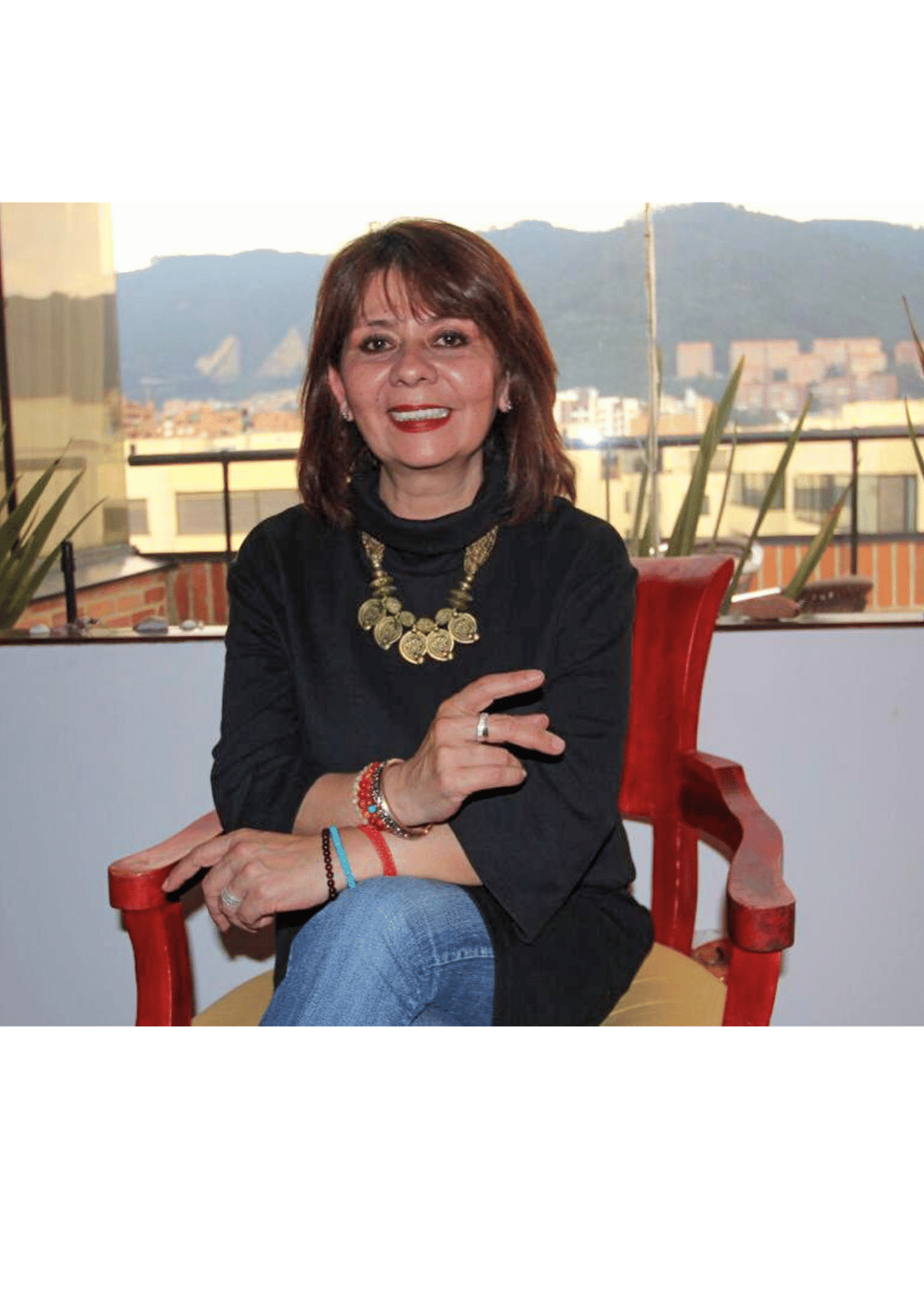 Martha Lucía Ramírez, especialista en desarrollo humano y psicogenealogía
